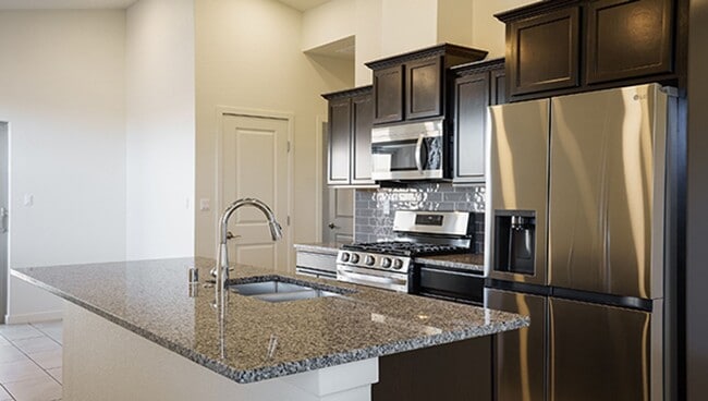 Building Photo - New Construction in Santa Fe!!!!