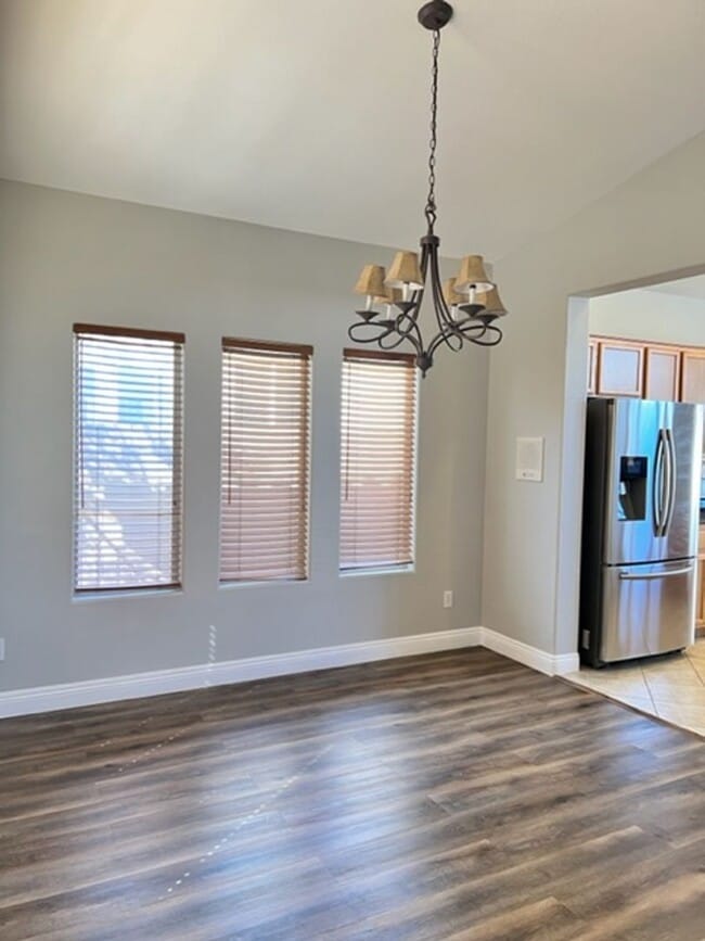 Building Photo - Beautiful 1 Story house located in the Northwest