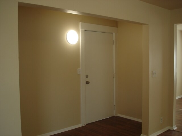 Interior Photo - 1121 S 15th St