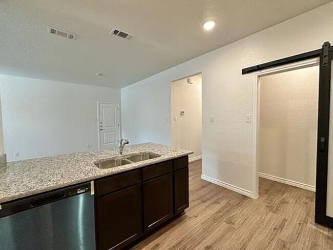 Building Photo - 3bd/2ba in Killeen TX