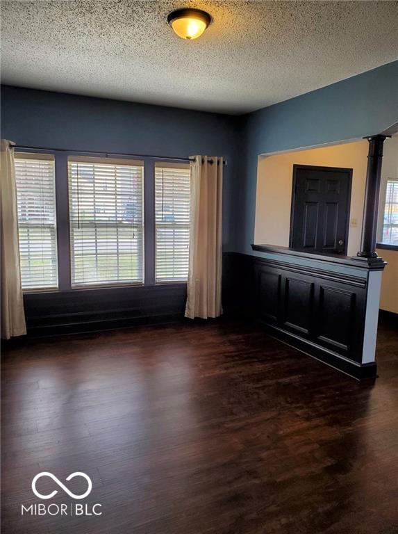 Building Photo - 5643 N Rockingham Ln