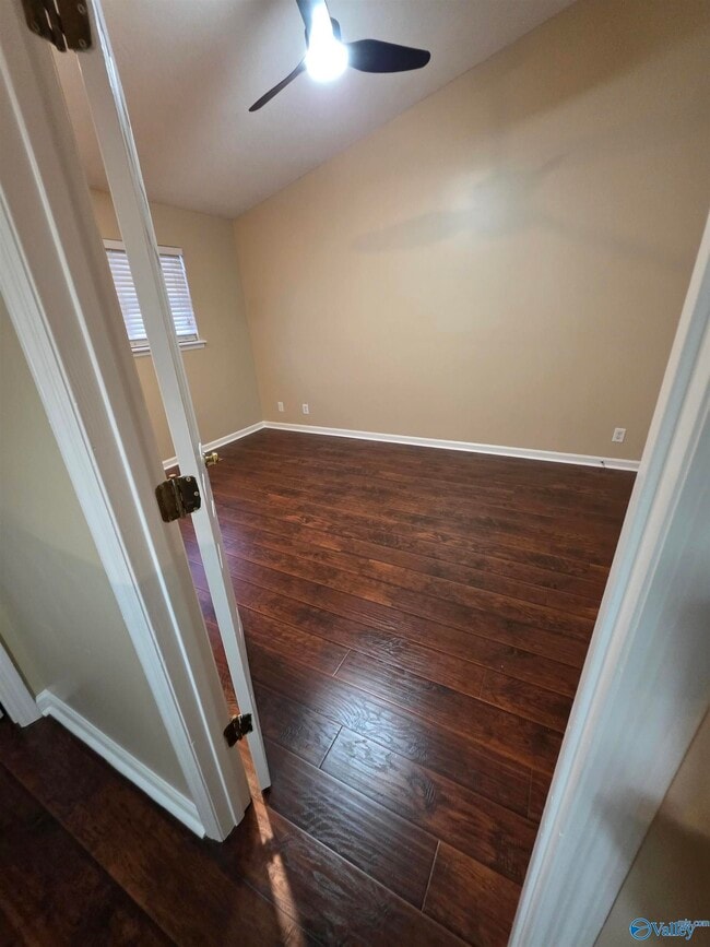 Building Photo - 1127 Stones Throw Dr NW