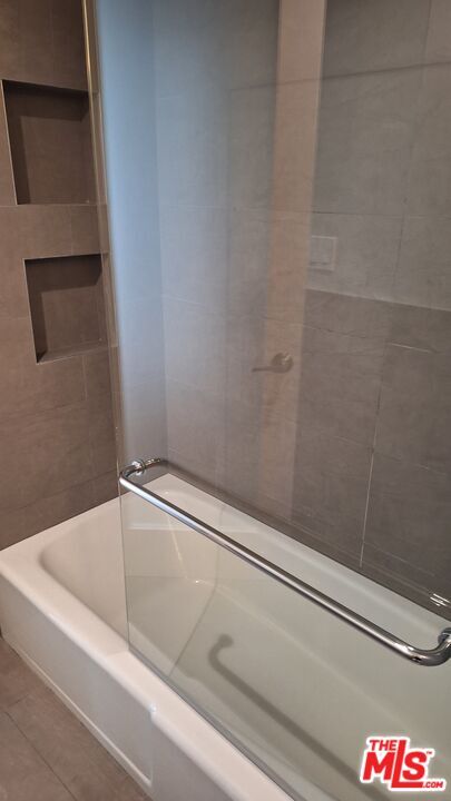 Building Photo - 4751 La Villa Marina