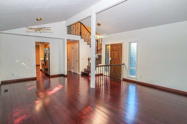 Building Photo - 17630 17th Dr SE