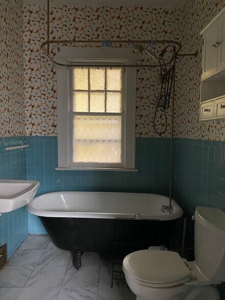 Building Photo - 139 Pinnacle Rd