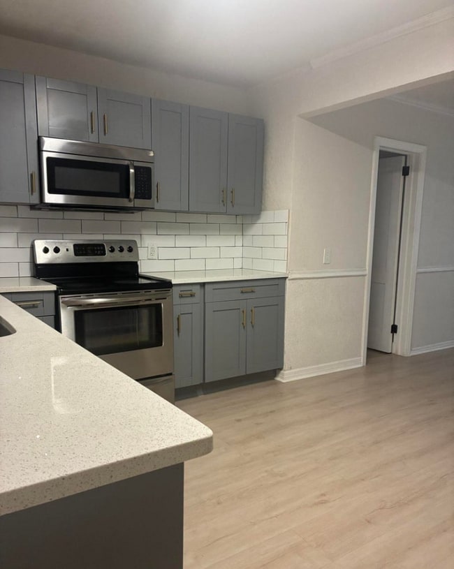 Building Photo - 981 McTyre Ct