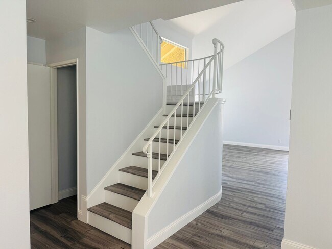 Building Photo - 1435 Spyglass Way