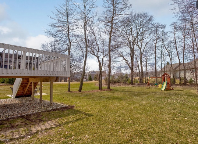 Building Photo - Welcome Home –  5 Bed in Timberline Acres