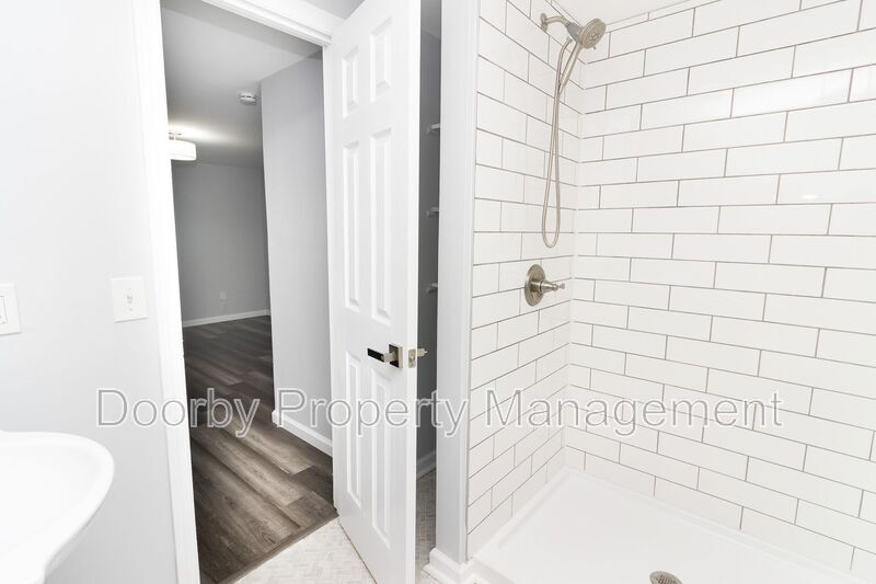 Building Photo - 1313 Timbercrest Ln