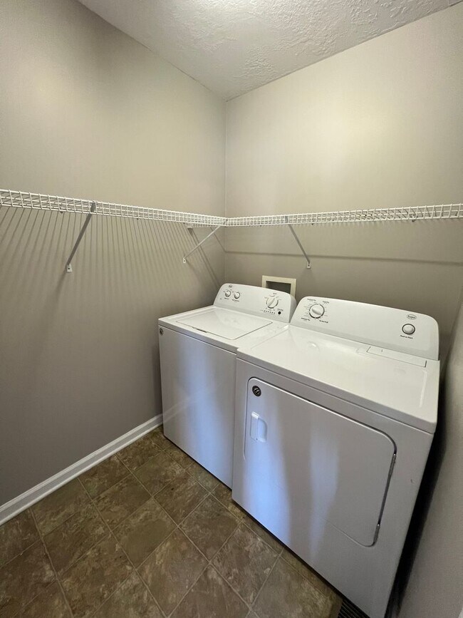 Building Photo - Charming 3 BD, 2 BA Home in Martin, TN!