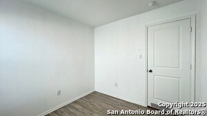 Building Photo - 8155 Nube Medina