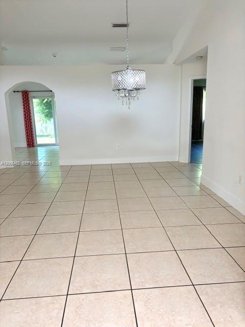 Building Photo - 16850 Crestview Ln