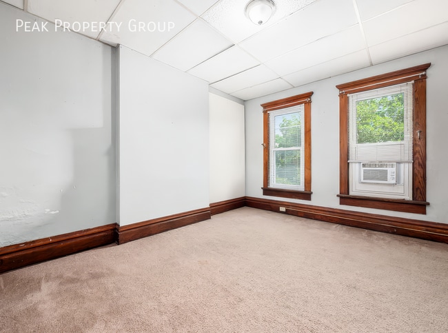 Building Photo - 202 W 8th Ave