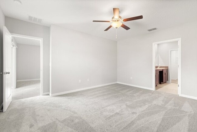 Building Photo - LIKE NEW 5 Bedroom Home for RENT in Touchstone!