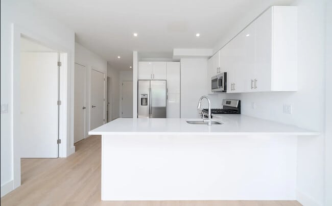 Building Photo - 3309 Liberty