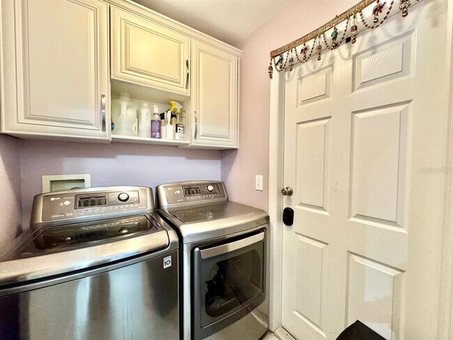 Building Photo - 13035 Royal George Ave