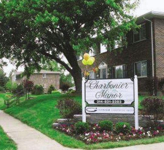 Community Sign - Charbonier Manor