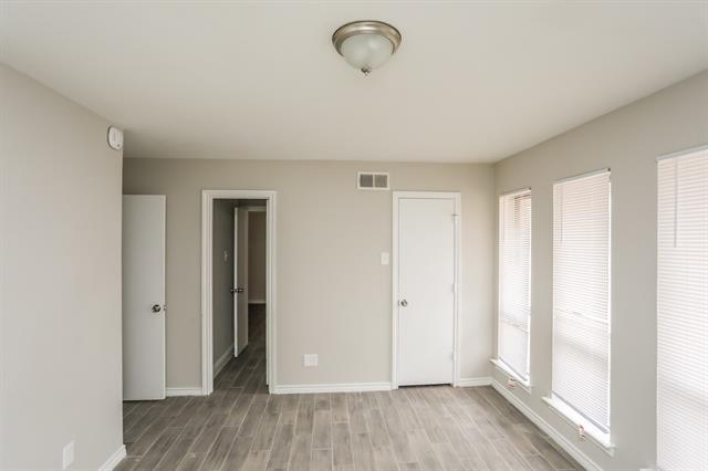 Building Photo - 2804 Quail Ridge Dr