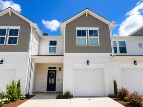 Building Photo - 9060 Laurel Bay Ln