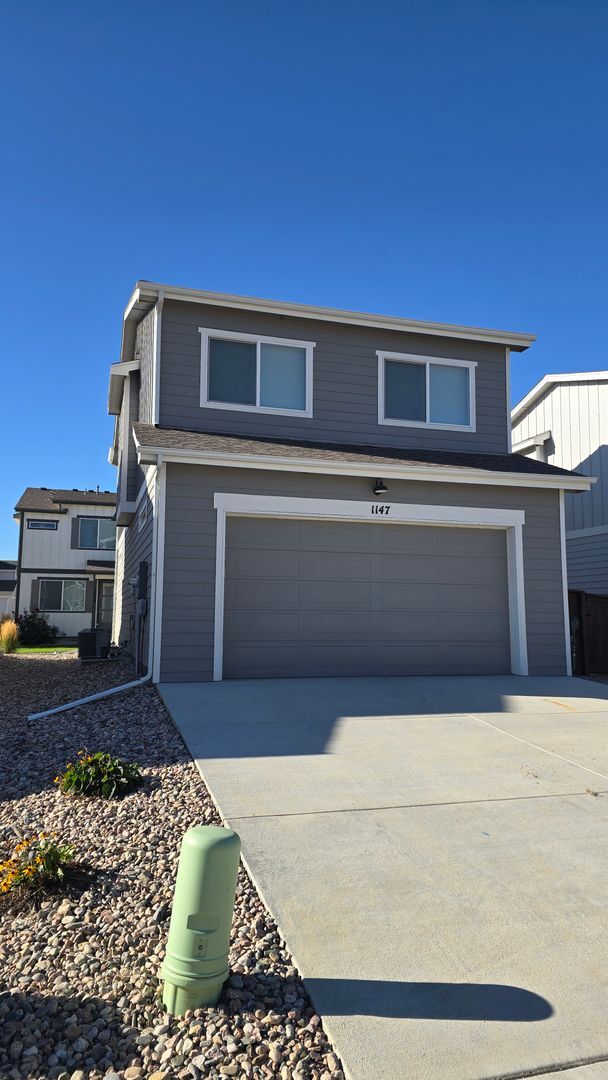 Building Photo - 1147 Summit Vista Drive