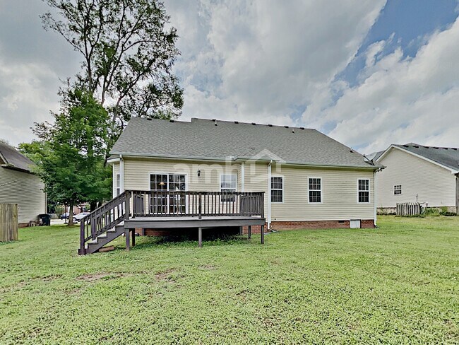 Building Photo - 1536 Jeter Way
