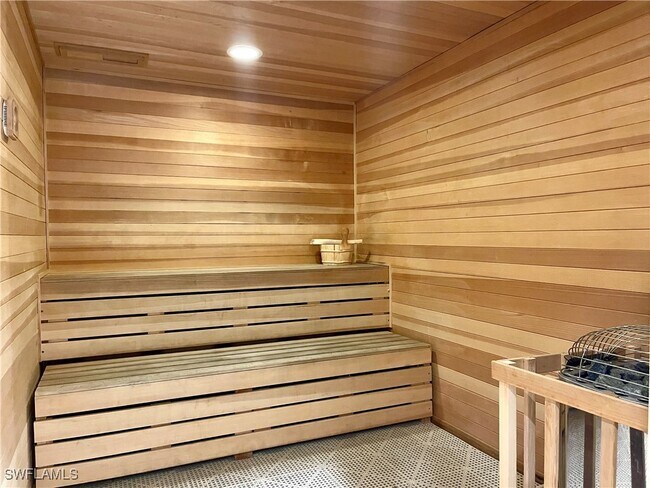 Building Photo - 13528 Blue Bay Cir