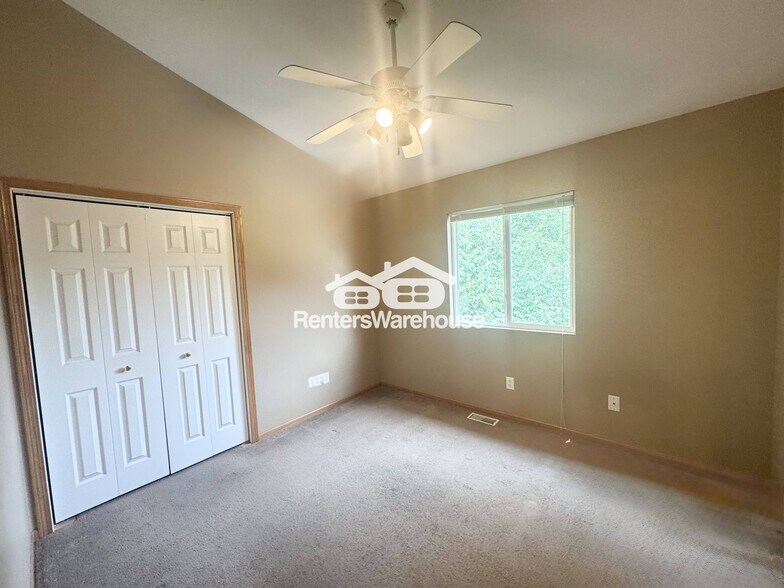 Building Photo - 2703 Patricia Dr