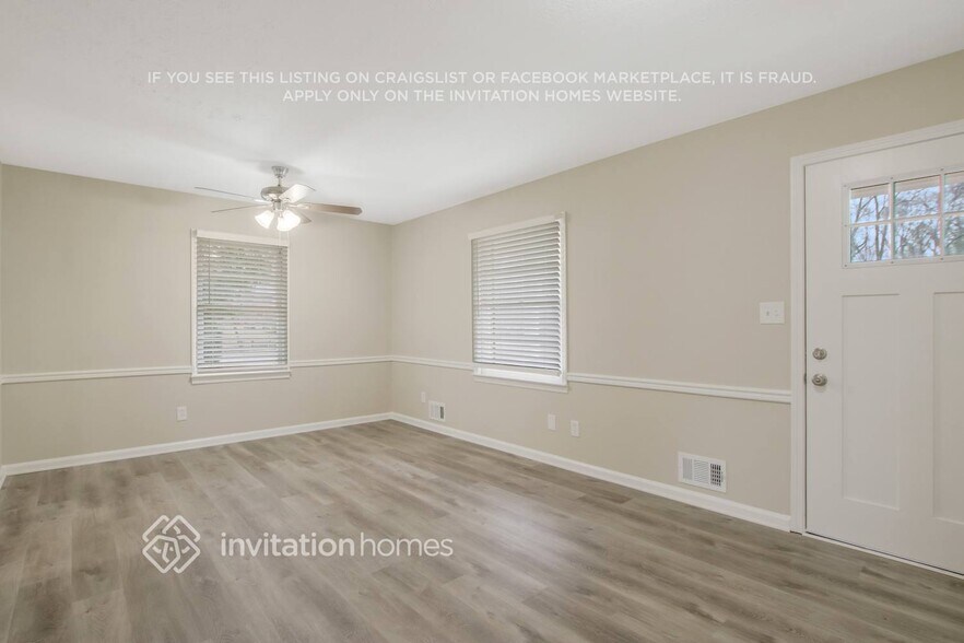 Building Photo - 3881 Blythewood Cir