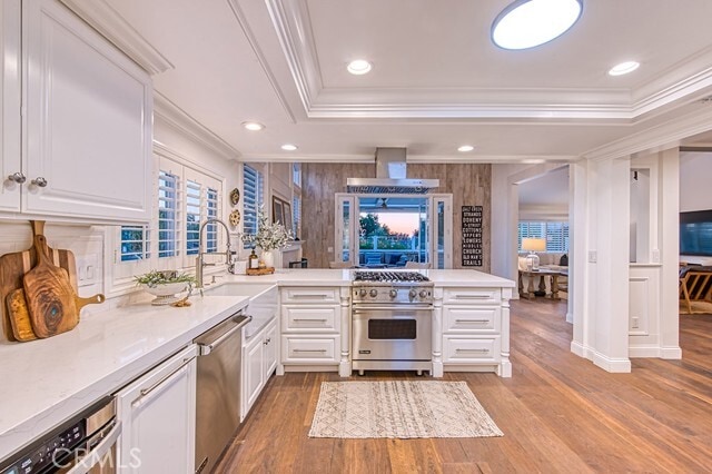 Building Photo - 33391 Periwinkle Dr