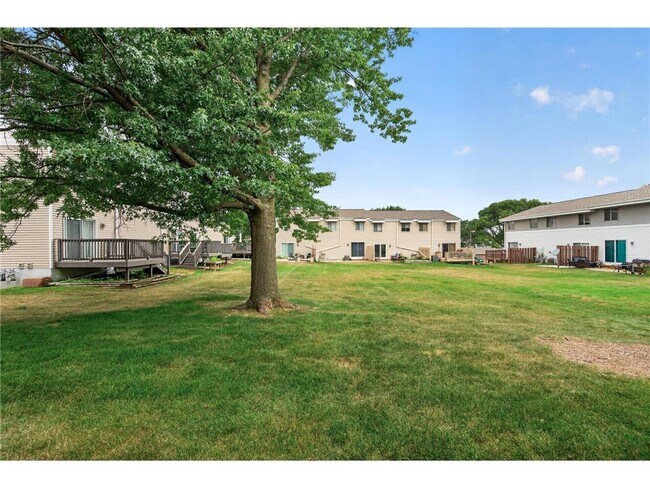 Building Photo - 459 Mailand Ct