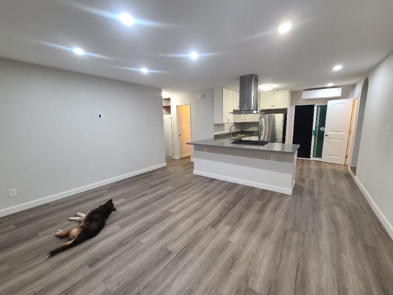 Building Photo - 5026 Auburn Dr