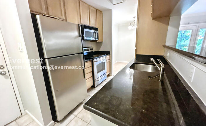 Building Photo - 15522 Horseshoe Ln