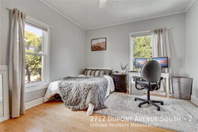 Building Photo - 2712 Dupont Ave S