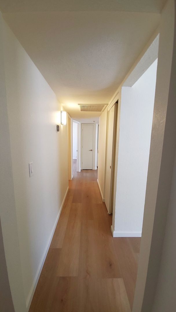 Building Photo - Fully Remodeled Home in North Phoenix – Mo...
