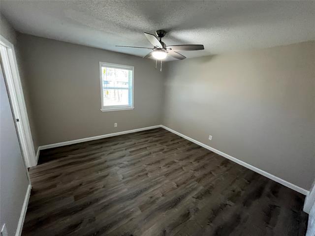 Building Photo - 525 Oxford Park