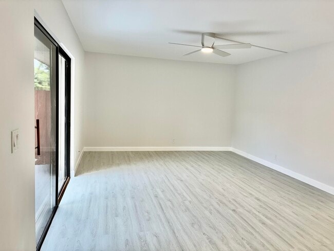 Building Photo - 1820 San Juan Dr