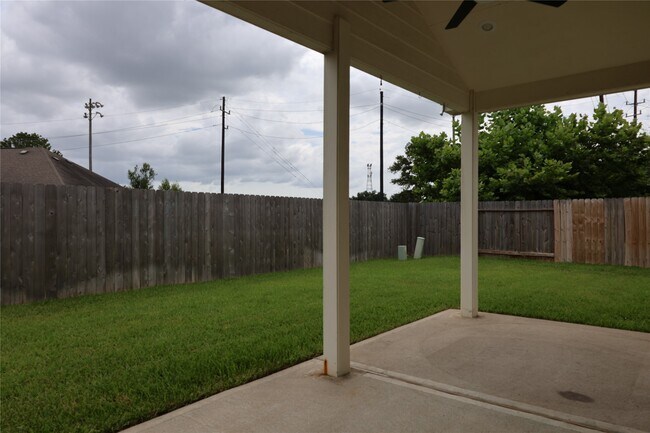 Building Photo - 24715 Hikers Bend Dr