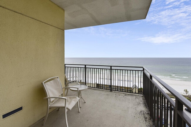 Building Photo - 15100 Front Beach Rd