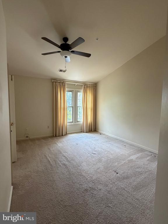 Building Photo - 10159 Treble Ct