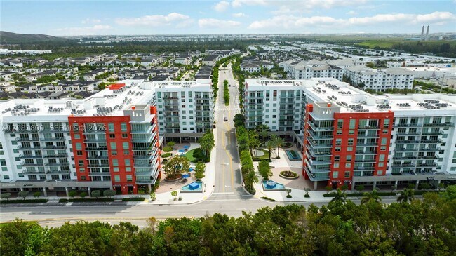 Building Photo - 7875 NW 107th Ave