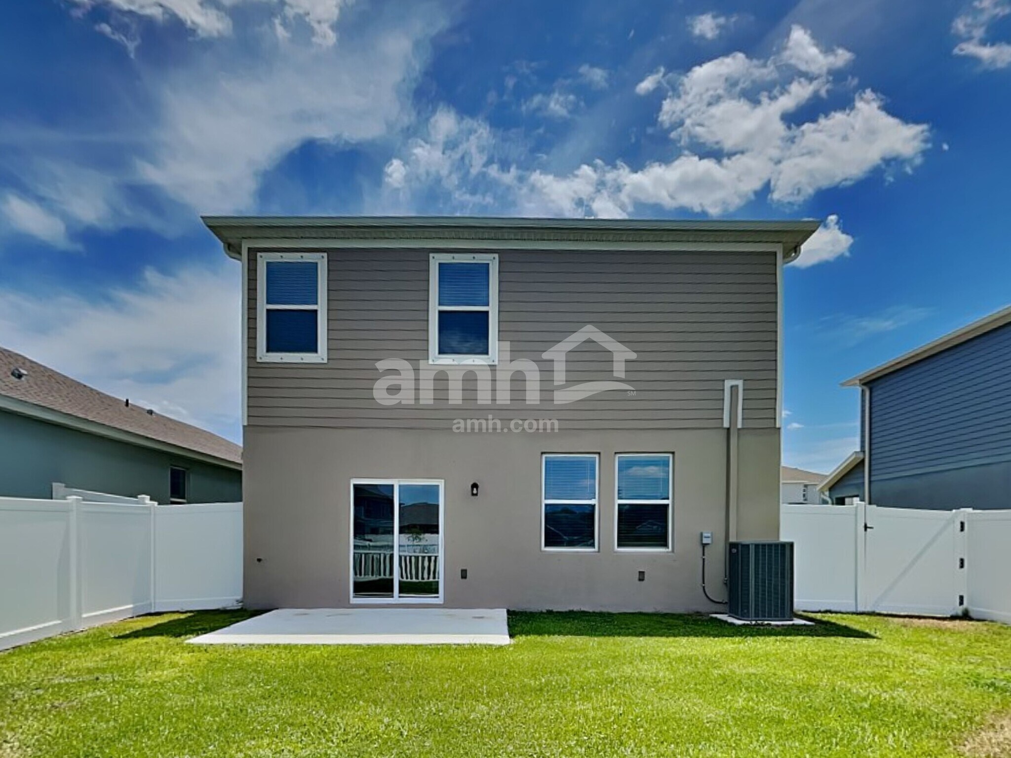 Building Photo - 4616 Birdsong Dr
