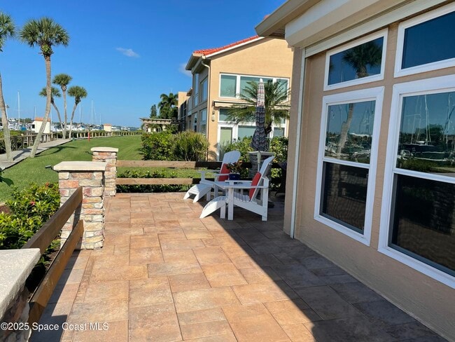 Building Photo - 12 Marina Isles Blvd