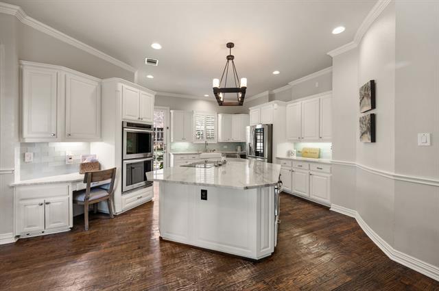 Building Photo - 1304 Kings Brook Ct