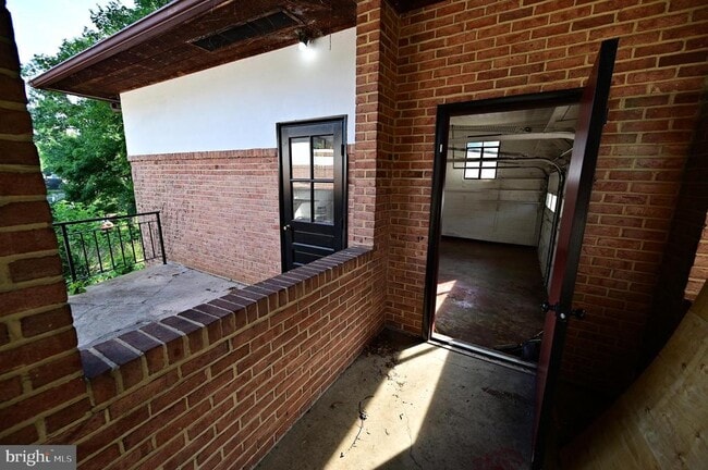 Building Photo - 2509 Eliot Pl