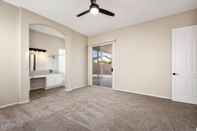 Building Photo - 24225 N 39th Ave