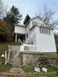 Building Photo - Recently Remodeled - Spacious Bedrooms