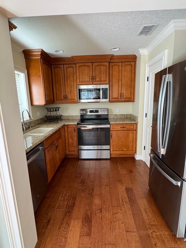 Building Photo - 31536 Soaring Hawk Ln