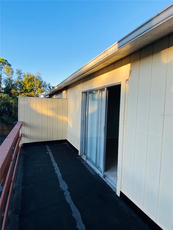 Building Photo - 148 Douglas Rd W