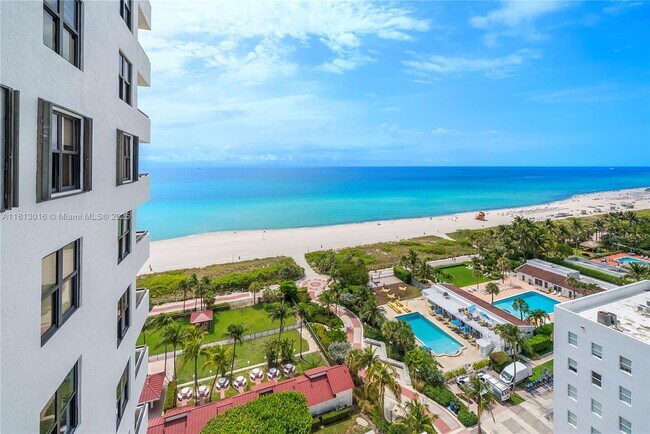 Building Photo - 2555 Collins Ave