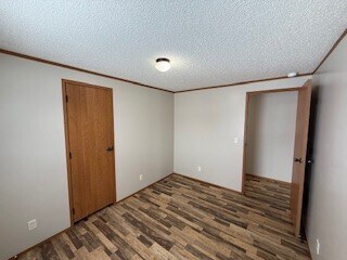 Building Photo - 134 Grand River Dr